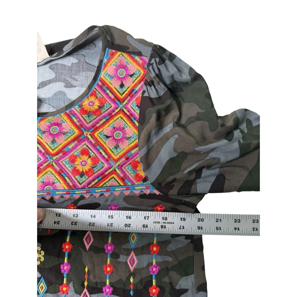 Elegant Savanna Jane Women's Brand New Embroidered Blouse Size Small - Picture 10 of 14